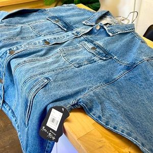 Women’s RVCA Lounger Denim Jacket Size Large